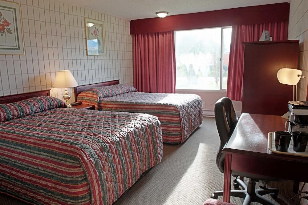 Sandman Inn Mcbride Exteriér fotografie